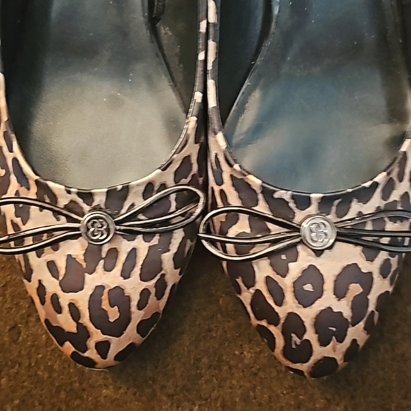 Bandalino Animal Print Wedges - Picture 5 of 16